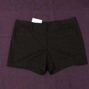 Classic Ann Taylor City Short: Black Size 12